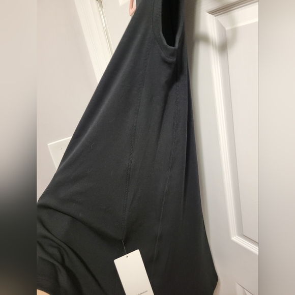 NWT Lululemon Dress - Picture 6 of 6